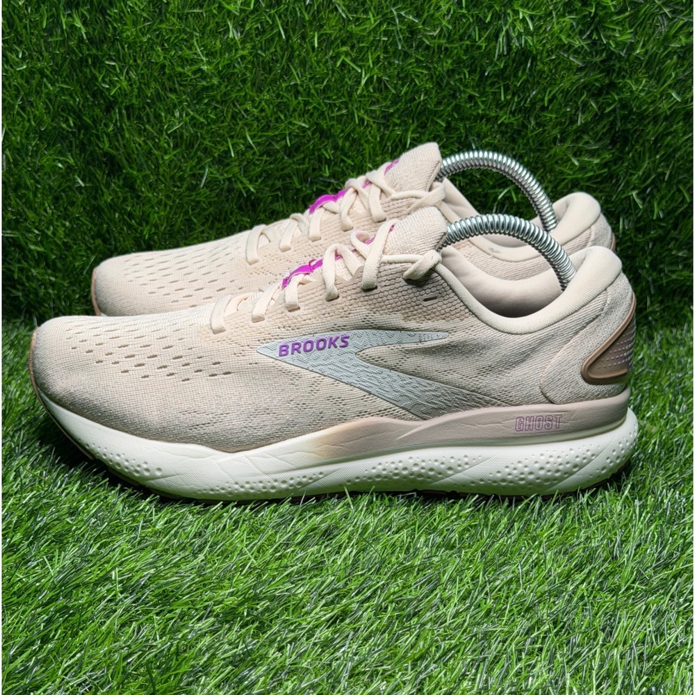 Brooks Ghost 16 Womens Size 10 Running Shoes Cream Peach Purple 1204071B251